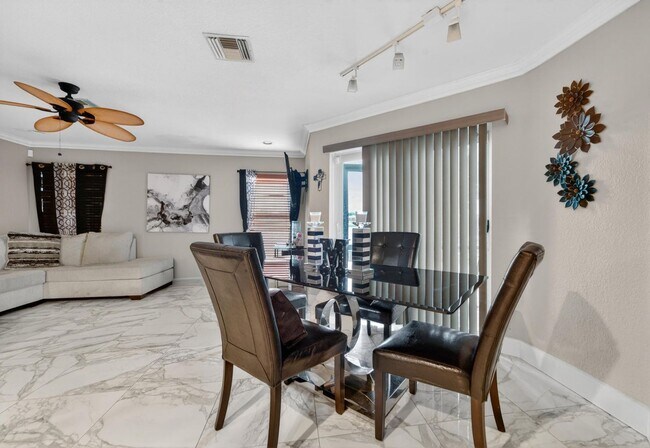 Foto del edificio - 3370 Turtle Cove