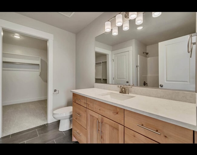 Building Photo - 1579 W 2100 S