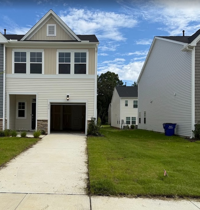 Building Photo - 239 Paramount Dr