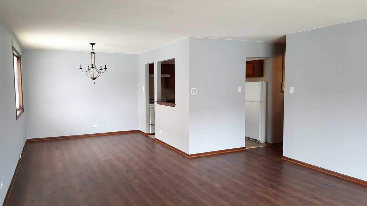 Foto principal - 10417 Mansfield Ave