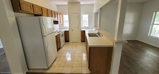 Foto del edificio - Coming Soon~ Adorable 2 bedrooms 2 baths recently remodeled rental home available in Groveland