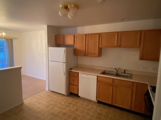 Building Photo - 7249 Flagg Creek Dr