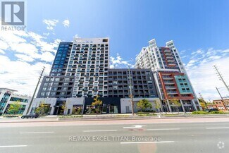 Building Photo - 8868 Yonge St