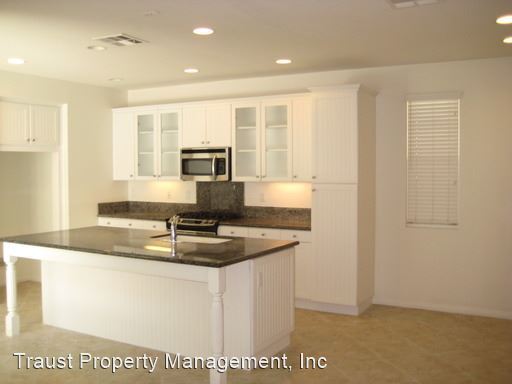 Building Photo - 4 br, 2.5 bath House - 40077 Somerville Lane