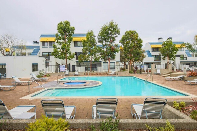 Building Photo - 846 Balboa Ln