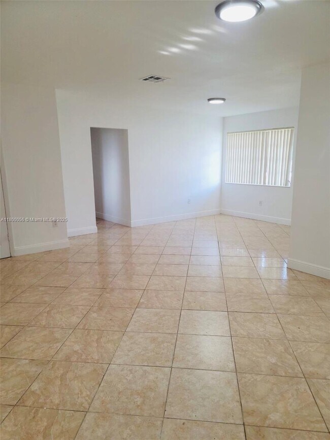 Foto del edificio - 4225 SW 98th Ct