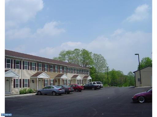Primary Photo - 73 S Reber St