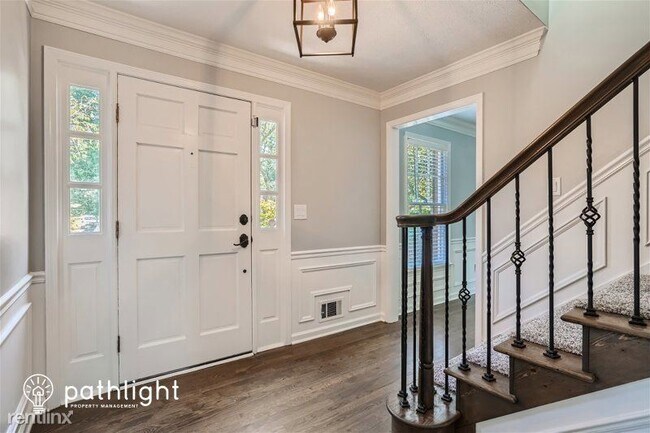 Foto del edificio - 4 br, 2.5 bath House - 1751 Berry Ln UNIT