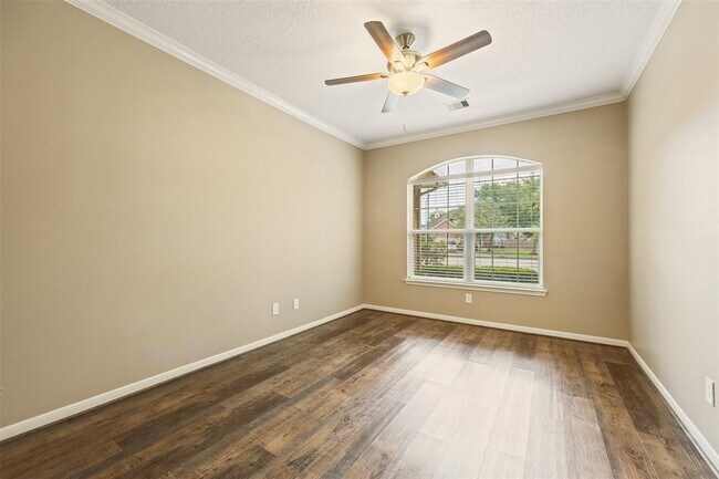 Building Photo - 14103 Micmac Ct