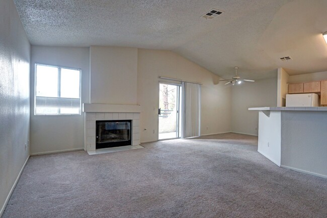 Building Photo - 7905 Ryandale Cir