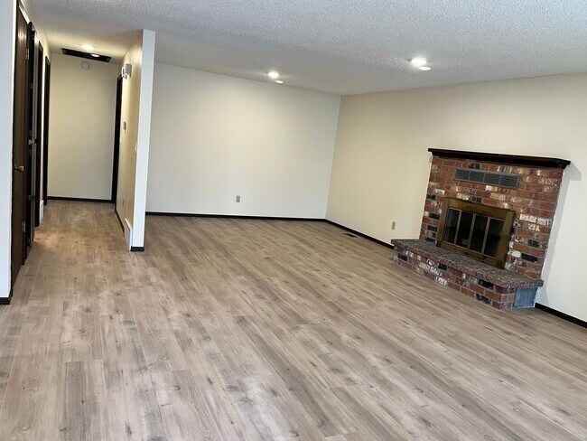 Upstairs living and dining spaces - 10603 N Middleton Dr