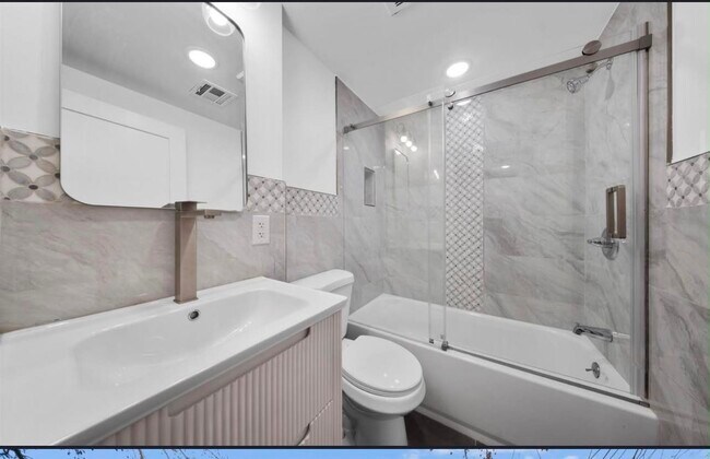 Foto del edificio - 1111 53rd St