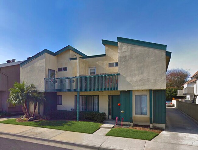 Building Photo - 16951 Hoskins Lane