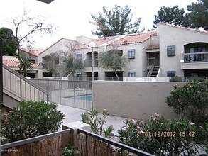 Building Photo - 747 S Ext Rd