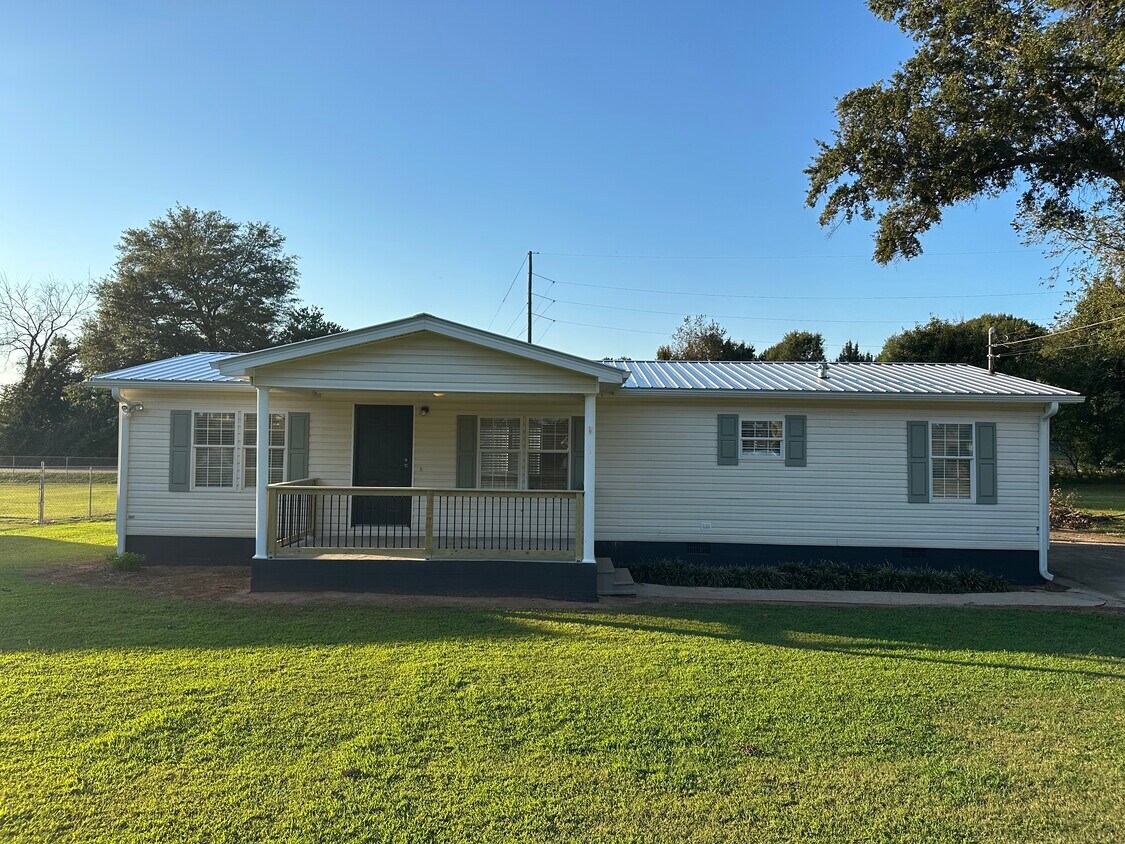 Foto principal - 38 Shuford St