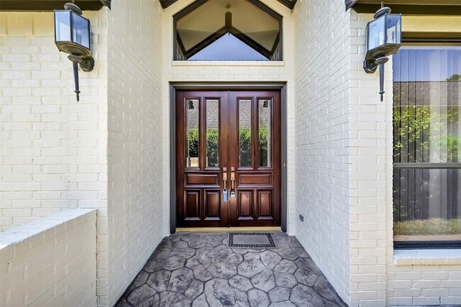 Building Photo - 22 Creekwood Dr