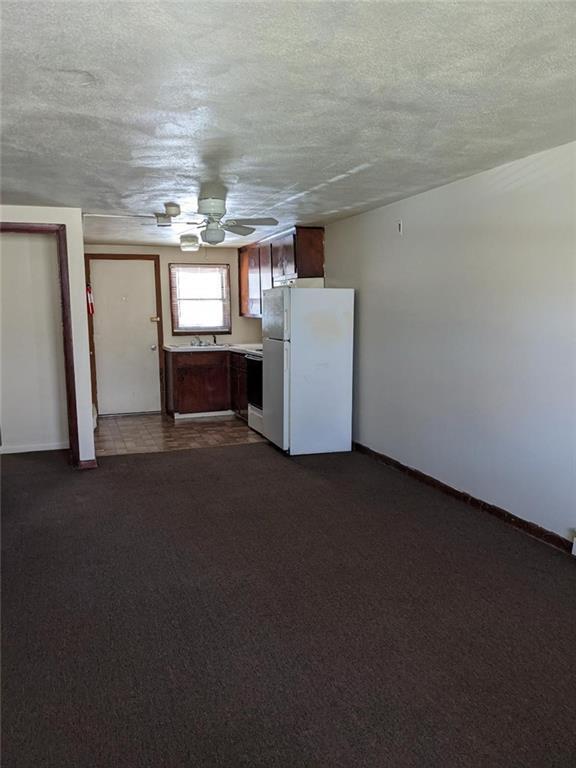 33 Gadoury Ave Unit 3, Coventry, RI 02816 Room for Rent in Coventry