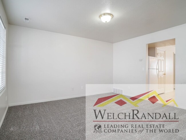 Foto del edificio - 2 Bed and 1.5 Bath South Ogden Townhome UT!