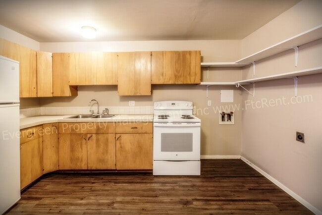 Foto del edificio - 1110 Gard Pl