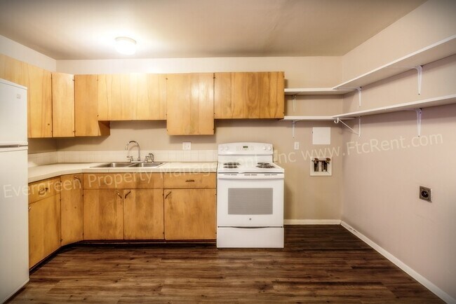 Building Photo - 1110 Gard Pl