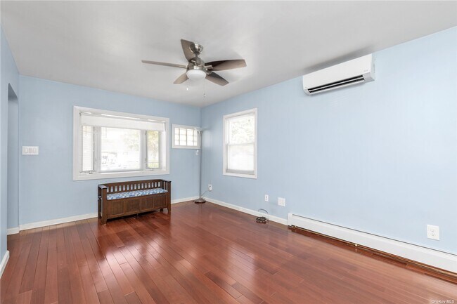 Foto del edificio - 77-35 249th St