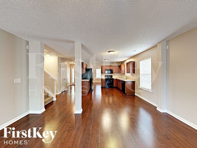 Foto del edificio - 4145 Crestwood Cir