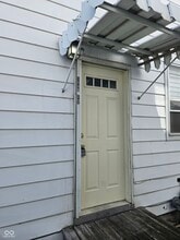 Building Photo - 1948 Shelby St