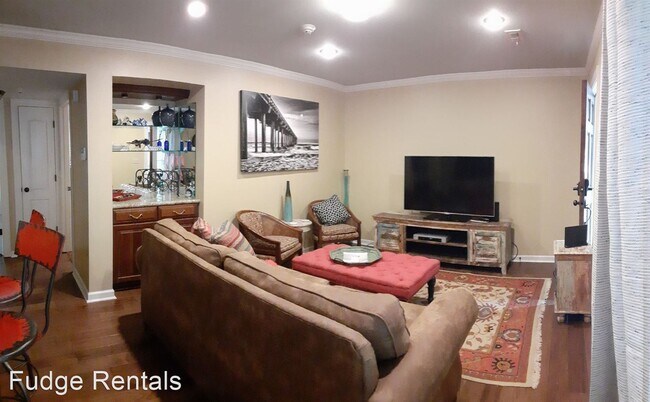 Foto del edificio - 2 br, 1 bath House - 1606 East Jackson Ave 9