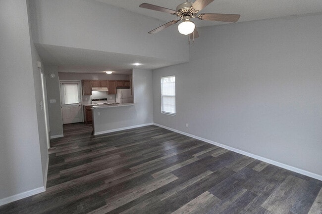 Building Photo - 2603 Northampton Dr