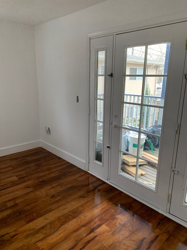 Dormitorio trasero - 3146 2nd Ave