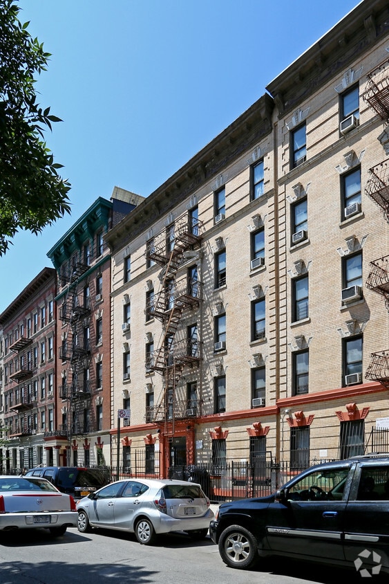 Primary Photo - 145-147 Edgecombe Ave