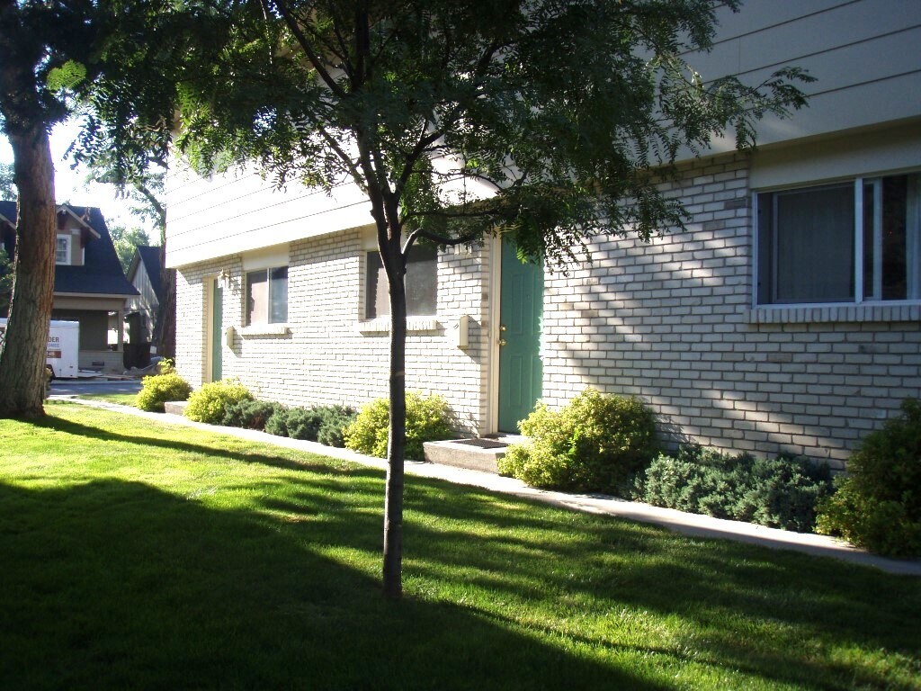 Primary Photo - 1818 N 13th St