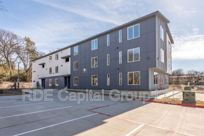 Foto del edificio - 948 S Corinth St Rd