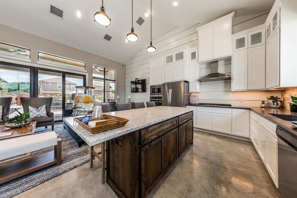 Foto principal - 1107 Aspen Grove Dr