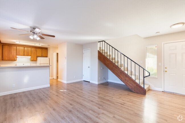 2BR, 1.5BA - Unit E - 599 Blossom Way