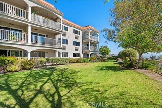 Building Photo - 4012 Calle Sonora Oeste