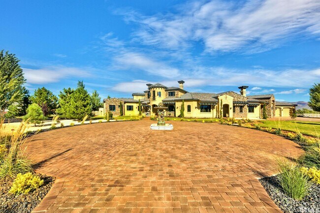 Building Photo - 18250 Lake Vista Rd