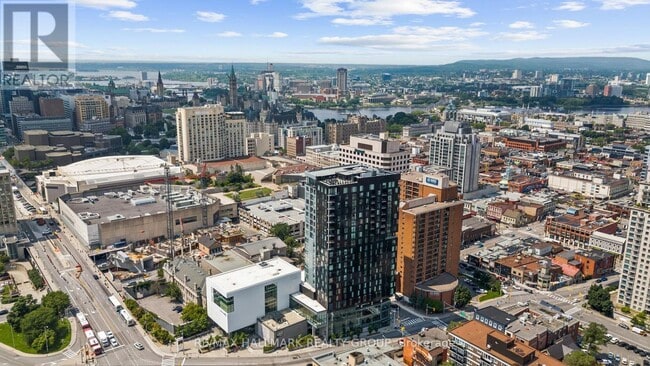 Photo du bâtiment - 20 Daly Ave