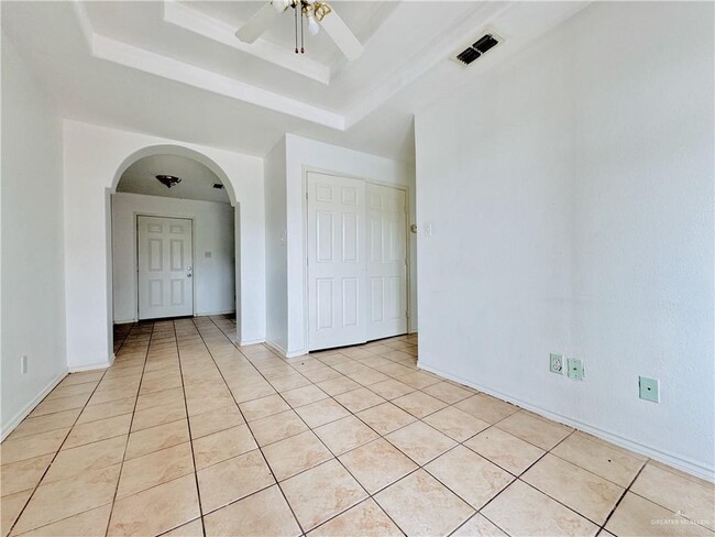 Foto del edificio - 8612 N La Homa Rd