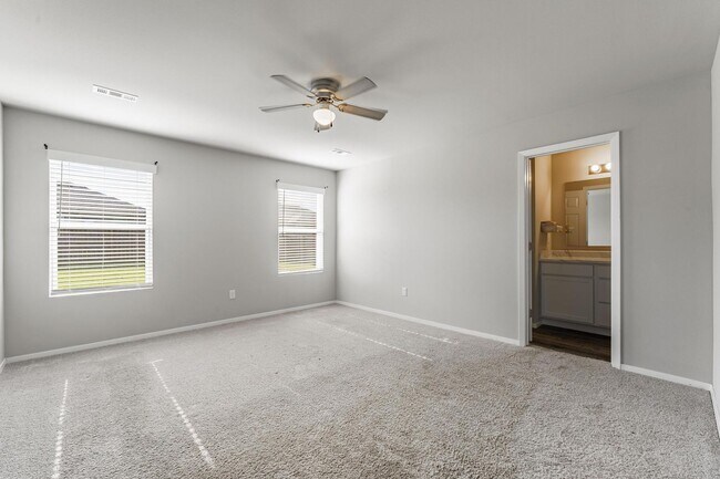 Building Photo - Modern Living in Pea Ridge | Open Layout +...