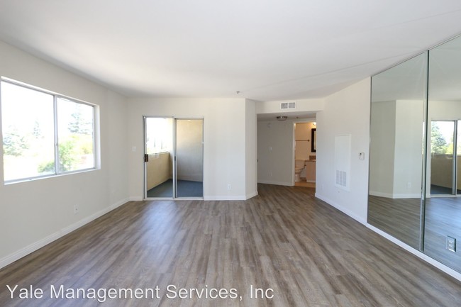 Building Photo - 5688 Etiwanda Ave
