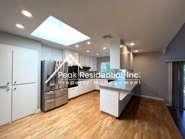 Foto del edificio - 4 br, 2 bath House - 9325 Caltrop Court