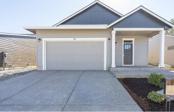 Building Photo - 718 Tigerlily St