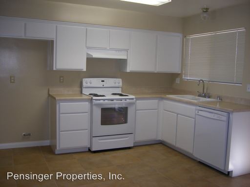 Building Photo - 2705 N Half Moon Dr