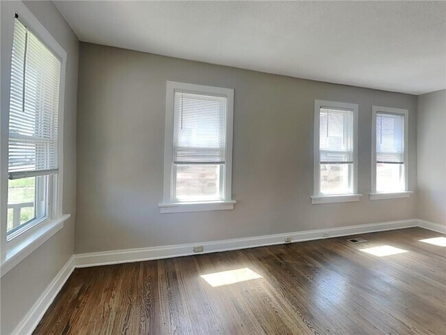 Foto del edificio - 3820 Jackson St NE