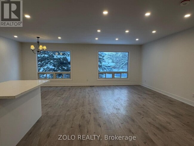 Building Photo - 3 Highcroft Rd