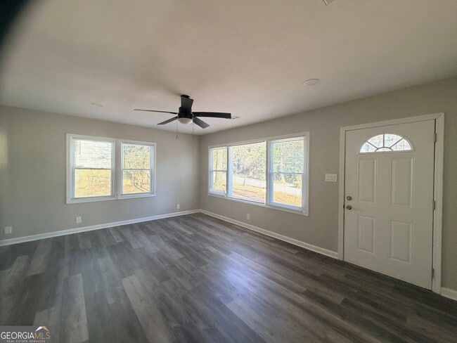 Foto del edificio - 1433 Midview Dr