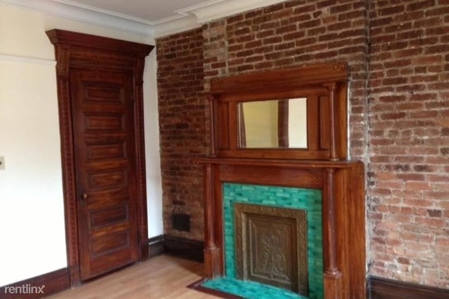 Building Photo - 837 Carroll St