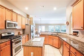 Foto del edificio - 2019 Clegg Dr