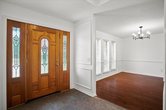 Photo - 2309 Lawndale Dr House